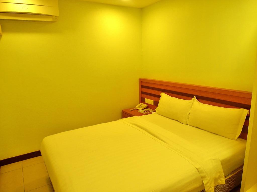 Transit Hotel Labuan Quarto foto
